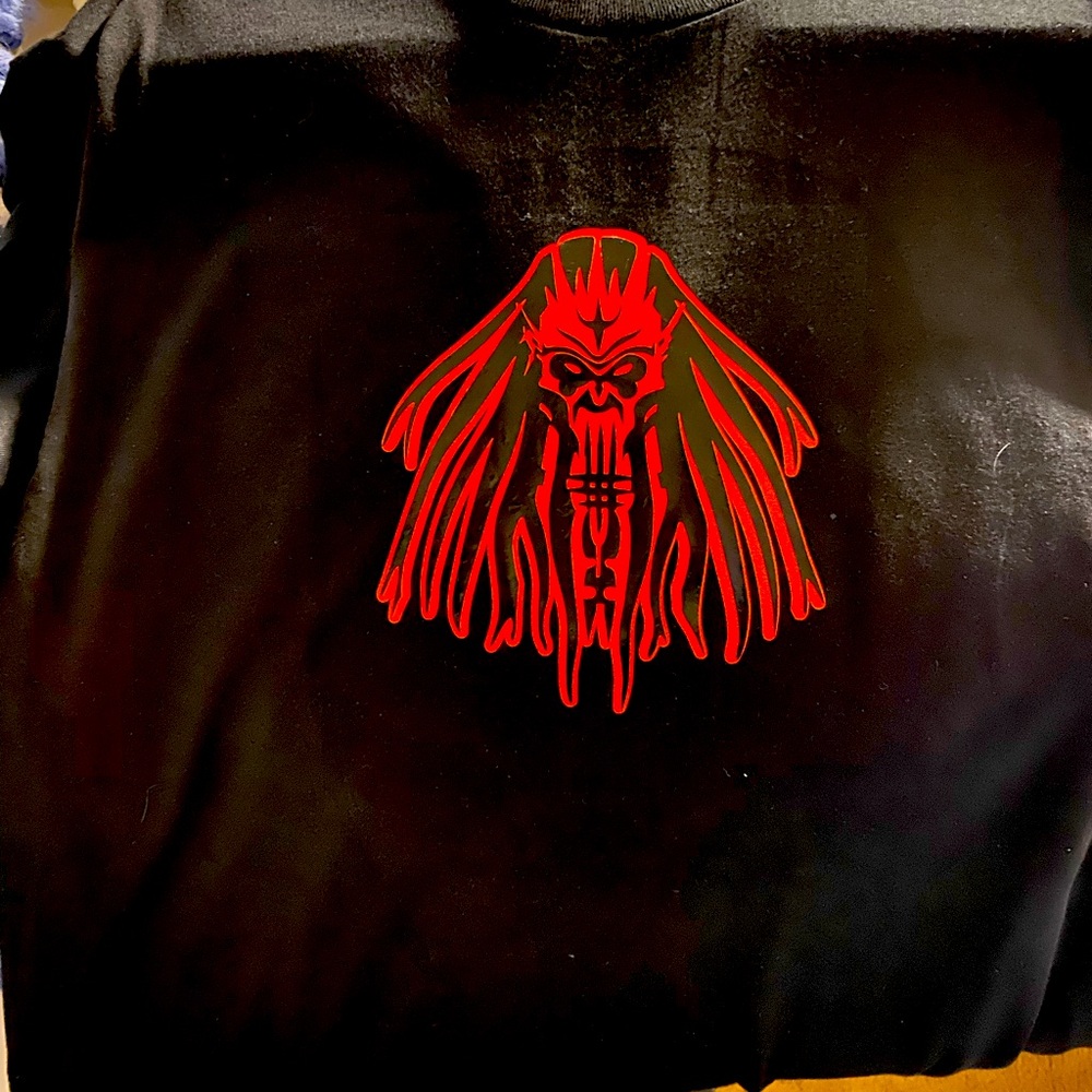 Custom tee shirts
